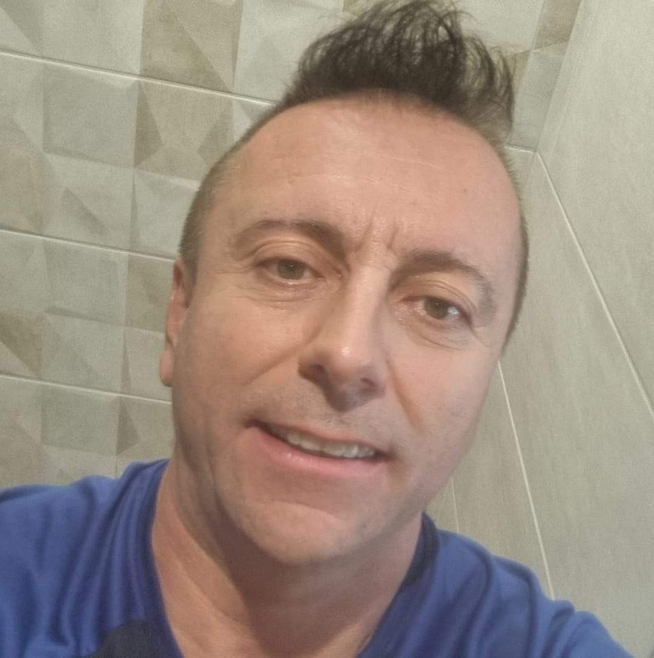 Zaven - Gay male à Zwingen Profil de Zaven, 24 ans, Gay male à Zwingen (Bâle-Campagne)